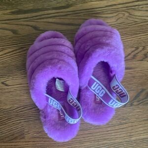 UGG Fluff Yeah Slide Slippers size 7 EUC